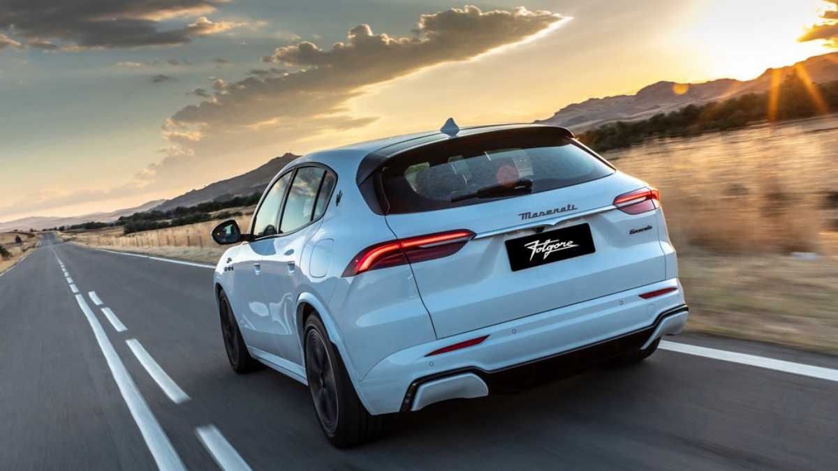 Powering the Maserati Grecale Folgore is a 105kWh battery pack that makes 741bhp. The SUV can accelerate from 0-100kmph in 4.1 seconds and go on to reach a top speed of 220kmph, while offering a 500km range.