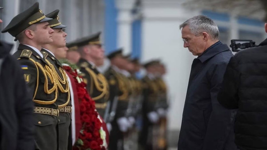 NATO chief visits ukraine NATO chief visits ukraine