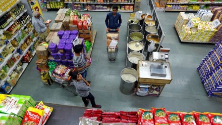 FMCG, consumer spending, global inflation, consumption, growth, snacking category, convenience sector, Cold drinks sector, brands, urban household, discretionary spends FMCG, consumer spending, global inflation, consumption, growth, snacking category, convenience sector, Cold drinks sector, brands, urban household, discretionary spends