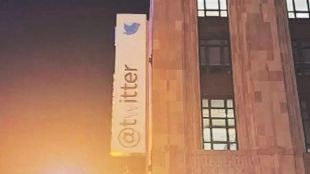 Twitter HQ sign in San Francisco without its 'W'