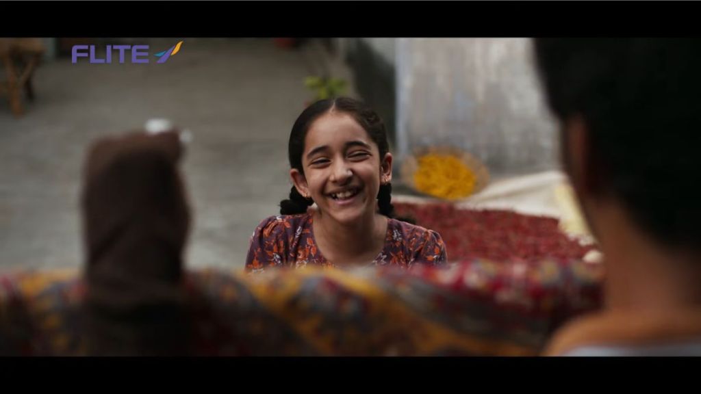 The campaign has been created by Law & Kenneth Saatchi and Saatchi.