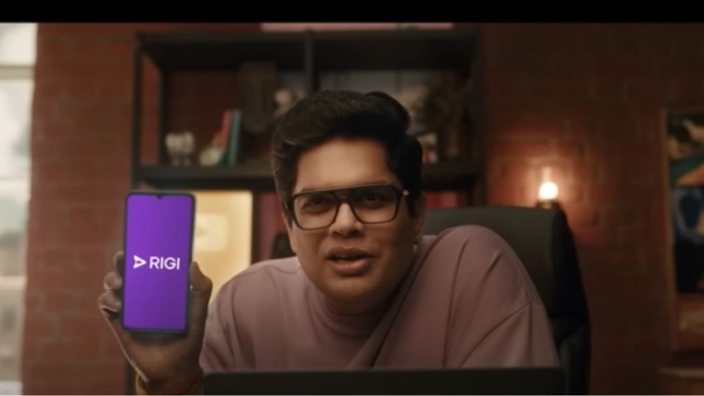 In the ad film, Dhoni can be seen seeking advice from creators on how to become a successful content creator. In the ad film, Dhoni can be seen seeking advice from creators on how to become a successful content creator.