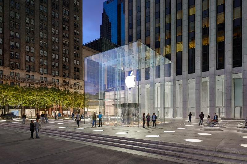 Apple retail store