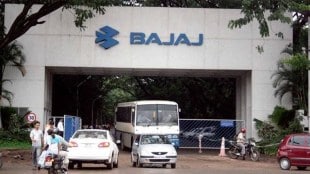 Bajaj Auto share price today