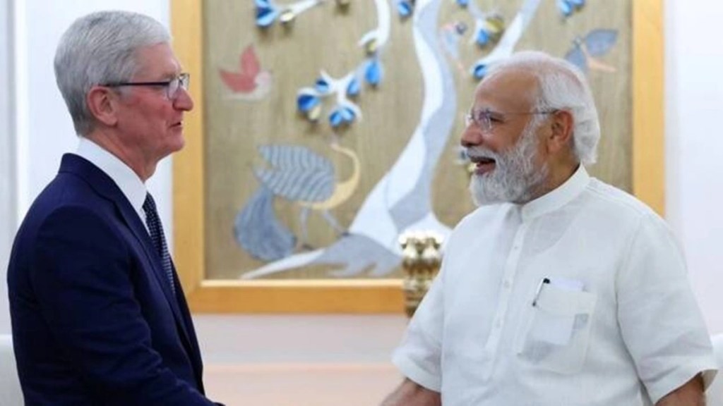 Tim Cook, Apple CEO, Apple phone, Phone, iPhone, Apple store, Cook Modi meet, Industry Tim Cook, Apple CEO, Apple phone, Phone, iPhone, Apple store, Cook Modi meet, Industry