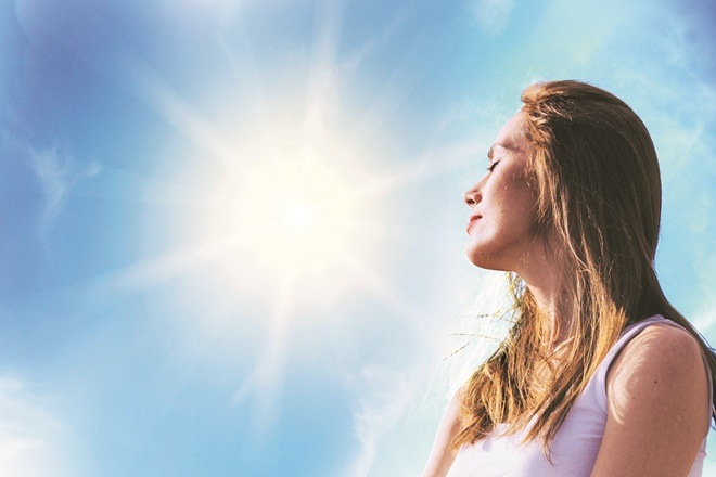 Sunscreen, sunscreen benefits, anti sunscreen movement, skincare, health news, wellness news,