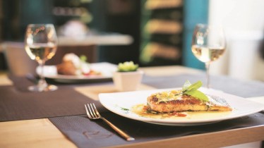 Restaurants, delhi Restaurants, Noida Restaurants, best Restaurants, best Restaurantsin delhi, best Restaurants in noida, food