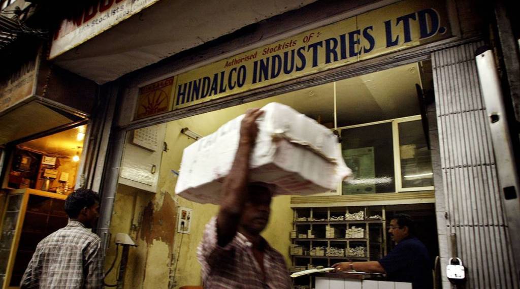 Hindalco Industries, Odisha Mining Corporation, MoU, bauxite ore, alumina refinery, investment, profit, revenue