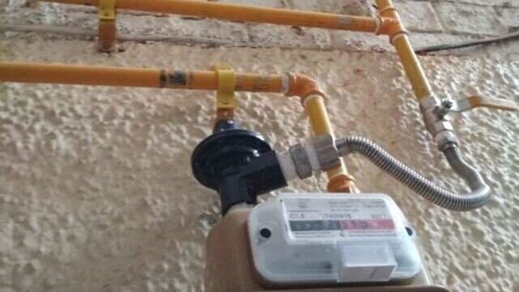 piped gas, cng prices
