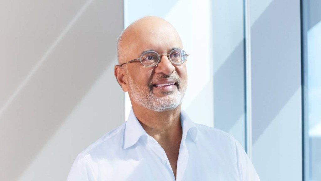 Piyush Gupta, DBS group, Piyush Gupta lifestyle, who is Piyush Gupta, DBS group CEO, Piyush Gupta education, Piyush Gupta career, lifestyle