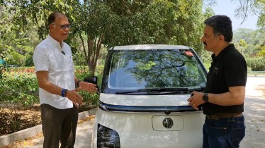 Rajeev Chaba with MG Comet EV