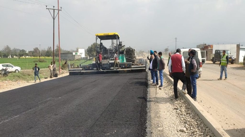 Jammu-Akhnoor, Jammu-Akhnoor highway, Jammu-Akhnoor national highway, Jammu-Akhnoor road project, Jammu-Akhnoor four lane project, Jammu-Akhnoor road project deadline, construction of Jammu-Akhnoor road,