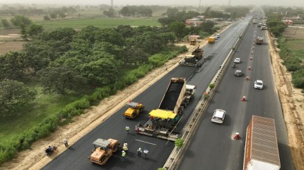 road infrastructure, road infrastructure of india, road infrastructure in india, india infrastructure sector, bituminous concrete, bituminous concrete road, Ghaziabad-Aligarh Expressway, Ghaziabad-Aligarh Expressway news, Ghaziabad-Aligarh Expressway construction,