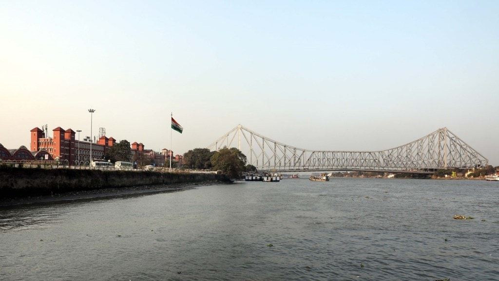 howrah bridge, howrah bridge health checkup, howrah bridge repair, howrah bridge history, kolkata howrah bridge, howrah bridge image, howrah bridge photos, howrah bridge distance, howrah bridge length, howrah bridge width, howrah bridge weight, repair work in howrah bridge, howrah bridge health inspection, howrah bridge sgnificance, majerhat bridge,