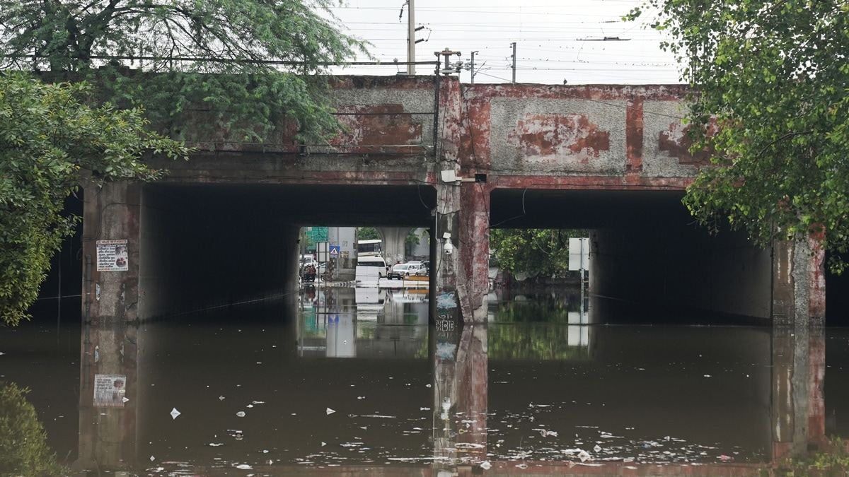 delhi waterlogging, delhi waterlogging today, delhi rain waterlogging, delhi in rainy season, delhi in rainy season 2023, waterlogged, waterlogging, waterlogging in delhi, waterlogging delhi, water logging delhi today, waterlogging in delhi ncr, waterlogging areas delhi, how does waterlogging occur,