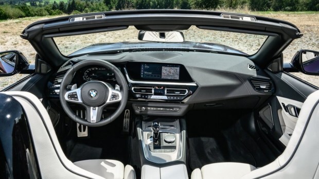 bmw z4 features