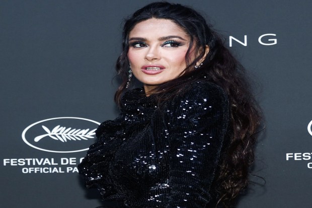 The 76th Cannes Film Festival - 2023 Kering Women In Motion Awards - Cannes, France. Salma Hayek poses.(Reuters Photo)