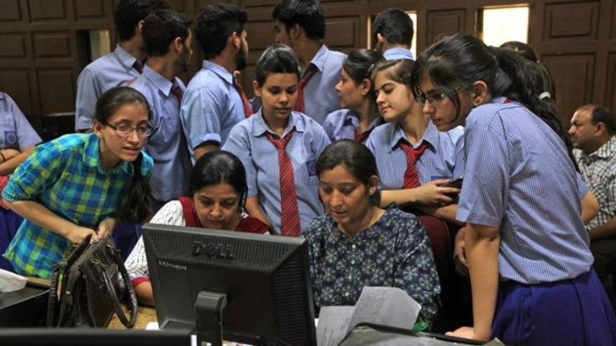 CBSE Class Board 10th Result 2023: Results can be checked at cbse.gov.in, results.cbse.nic.in, parikshasangam.cbse.gov.in.
