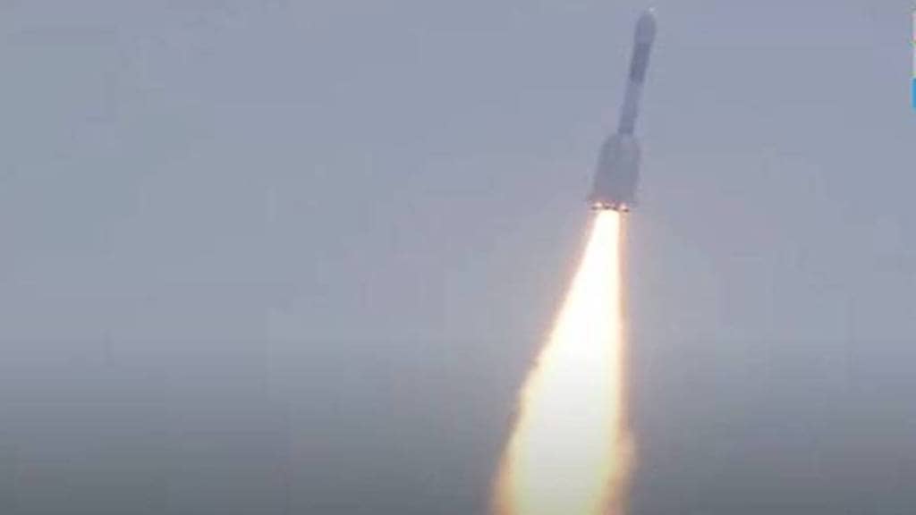 ISRO GSLV-F12 takes off ISRO GSLV-F12 takes off