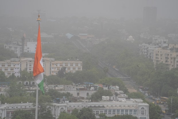 The India Meteorological Department (IMD) has predicted dust storm or thunderstorm in the Delhi on Wednesday. As per the data shared by Central Pollution Control Board, the air quality index in the national capital was in the very poor category. (AP Photo)