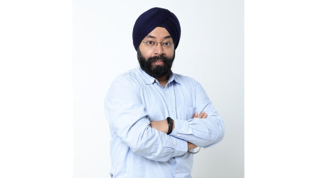He will be responsible to drive revenue across online and offline channels and leading sales and growth teams