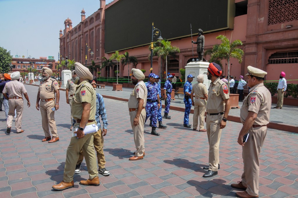Amritsar temple, Golden temple