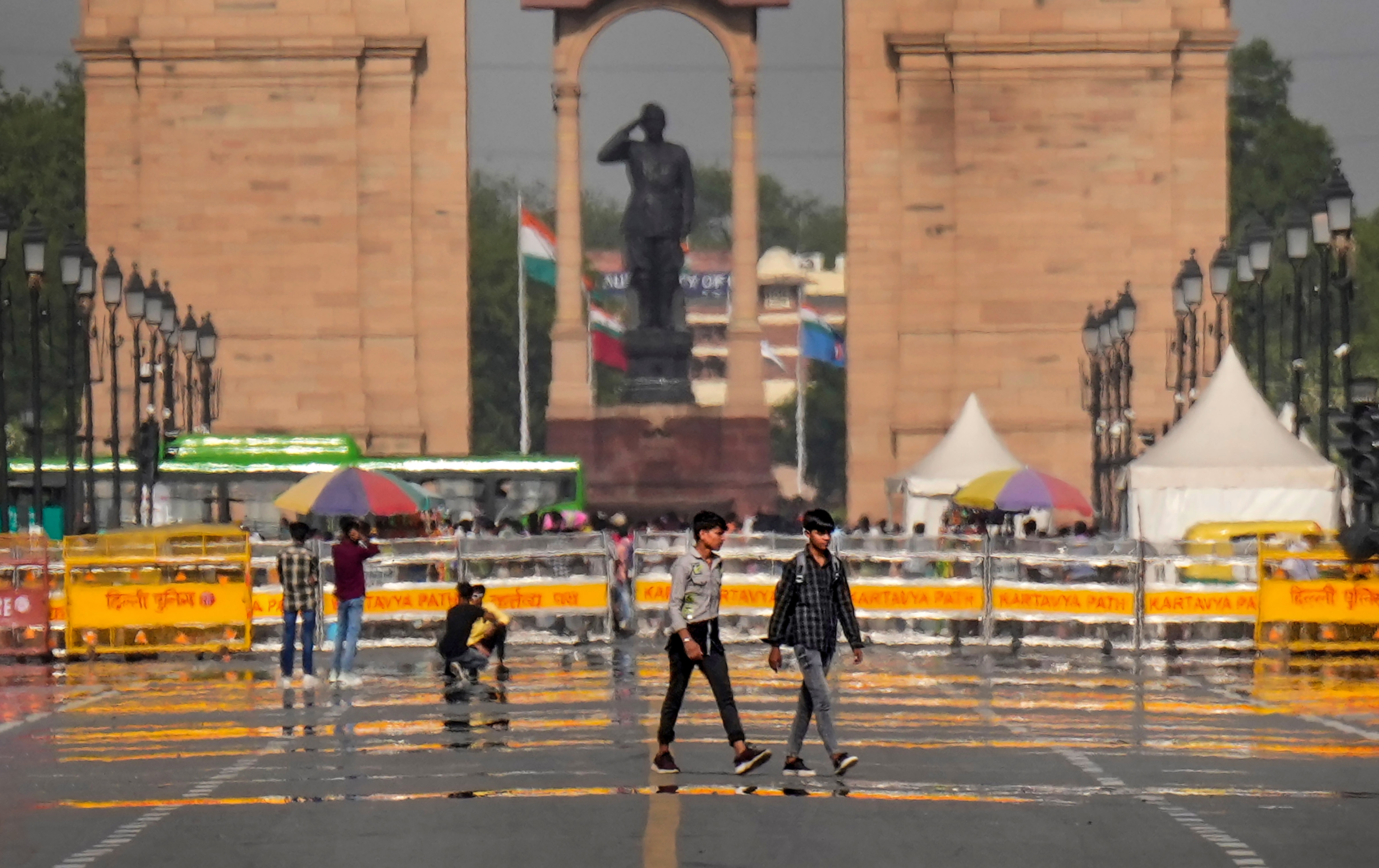 On Sunday, the maximum temperature has breached the 45-degrees-Celsius mark in parts of national capital with Najafgarh recording the highest at 46.3 degrees Celsius. (PTI photo)