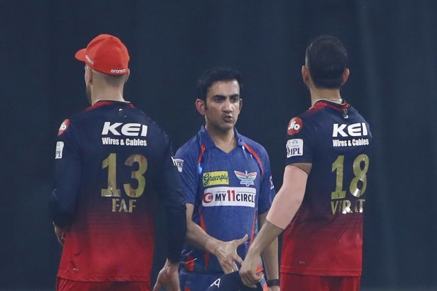 Lucknow Super Giants mentor Gautam Gambhir, center, congratulates Royal Challengers Bangalore's Virat Kohli ,right, and Faf Du Plessis after RCB won the IPL match in Lucknow. (Photo: AP)