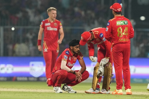 Punjab Kings bowler Arshdeep Singh with teammates after losing the IPL 2023 cricket match against Kolkata Knight Riders at Eden Gardens in Kolkata. (Photo: PTI)