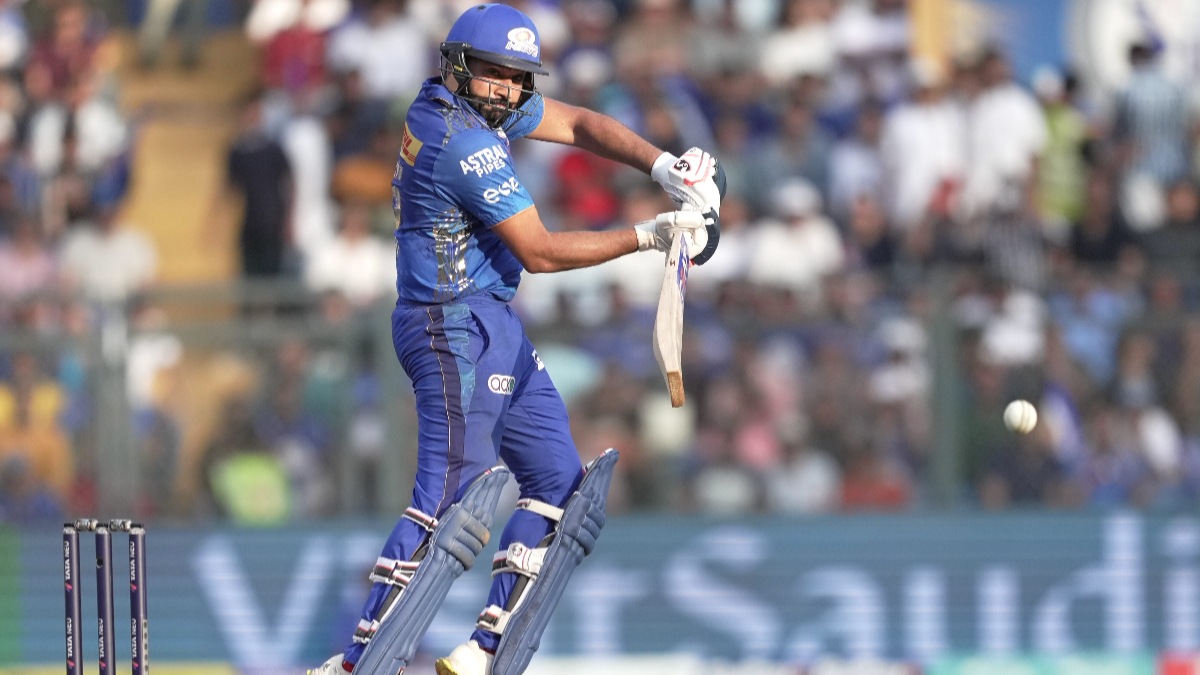 Mumbai Indians vs Sunrisers Hyderabad Live Score: