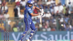 Mumbai Indians vs Sunrisers Hyderabad Live Score: