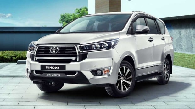 toyota innova crysta price