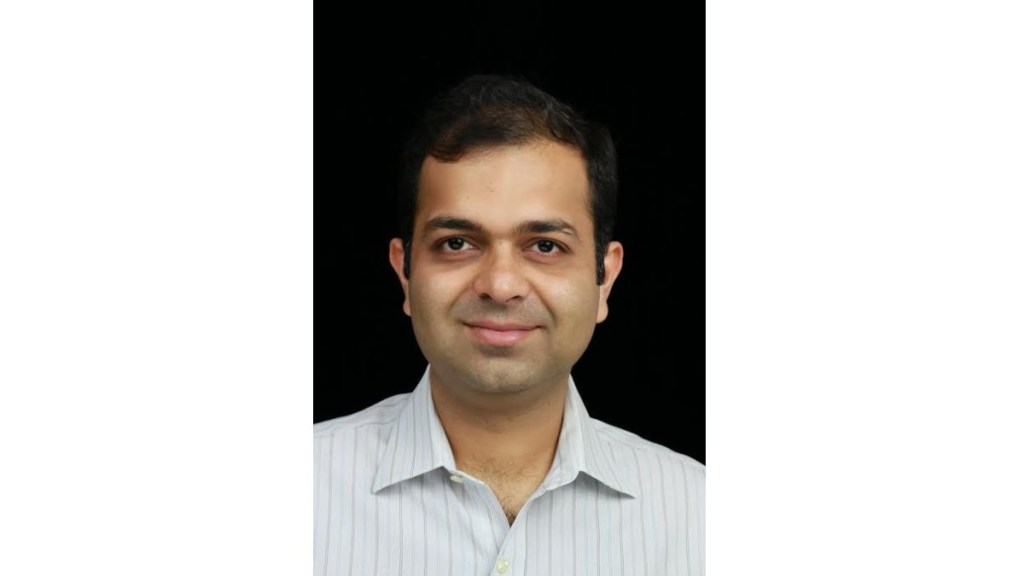 Experts believe Smart contracts play a crucial role in revolutionizing lending and borrowing Experts believe Smart contracts play a crucial role in revolutionizing lending and borrowing