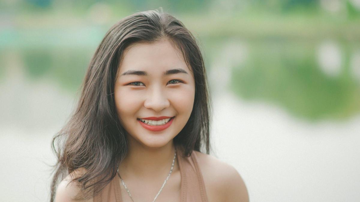 Japan, learn to smile, japanese people learning to smile, japan mask mandate, japan mask smile, japan smile tutors, japanese people relearning smiling, Viral News