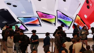 apple iphones sales