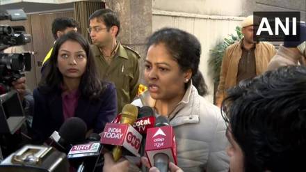 bomb threat in delhi school bomb threat in delhi school