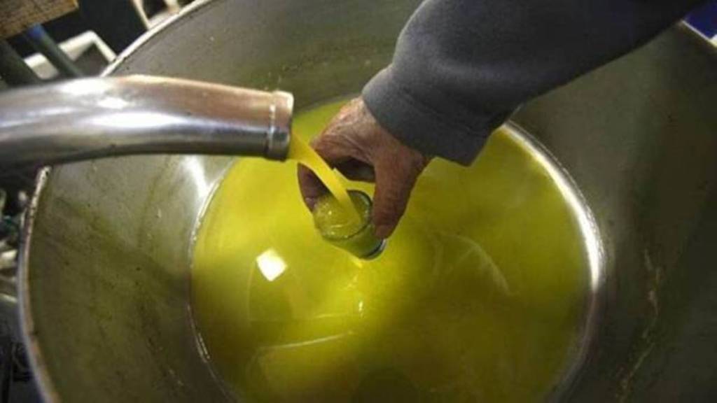 crude soya bean