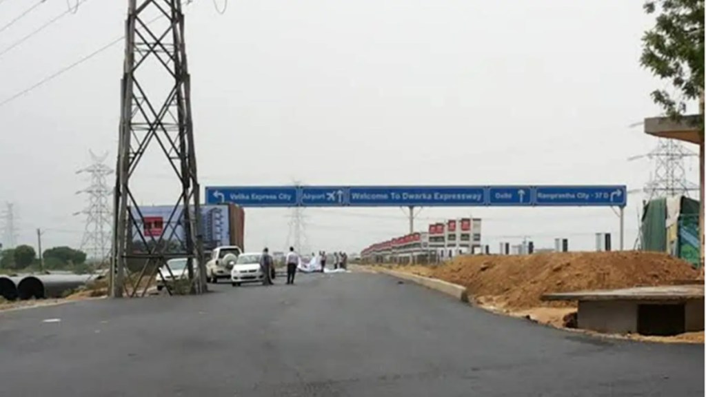 nitin gadkari, dwarka expressway