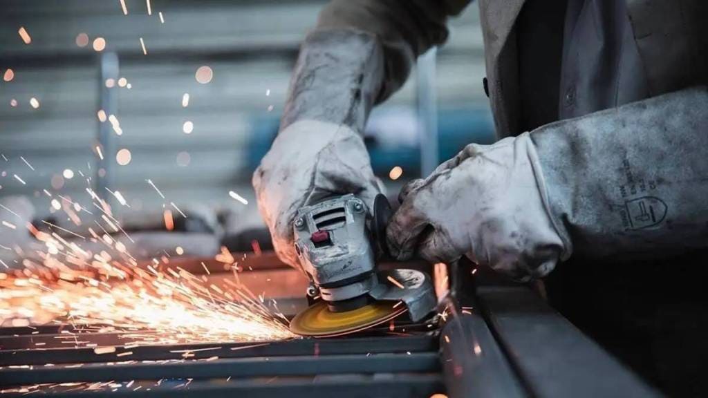 india april PMI