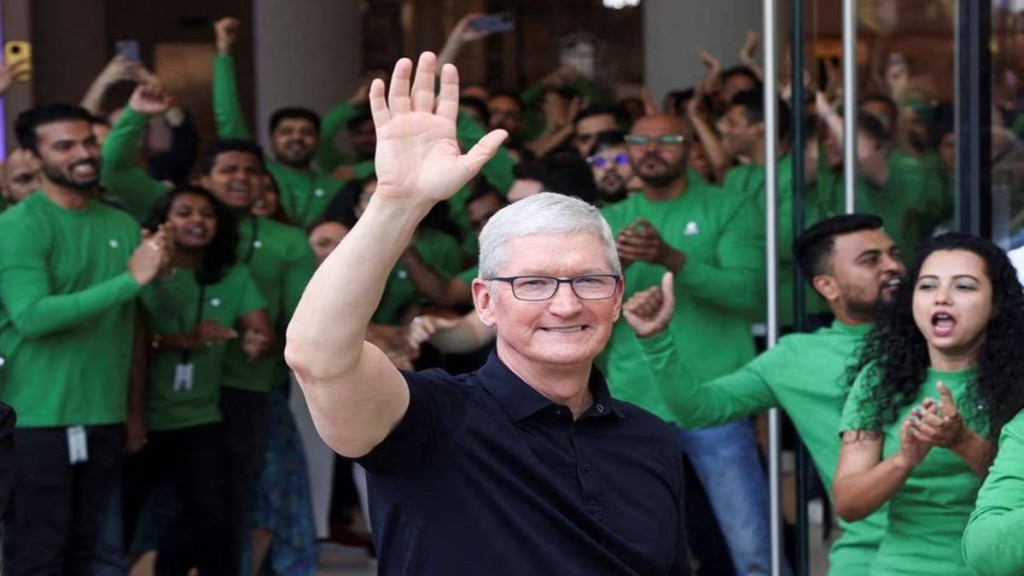 tim cook on india apple store