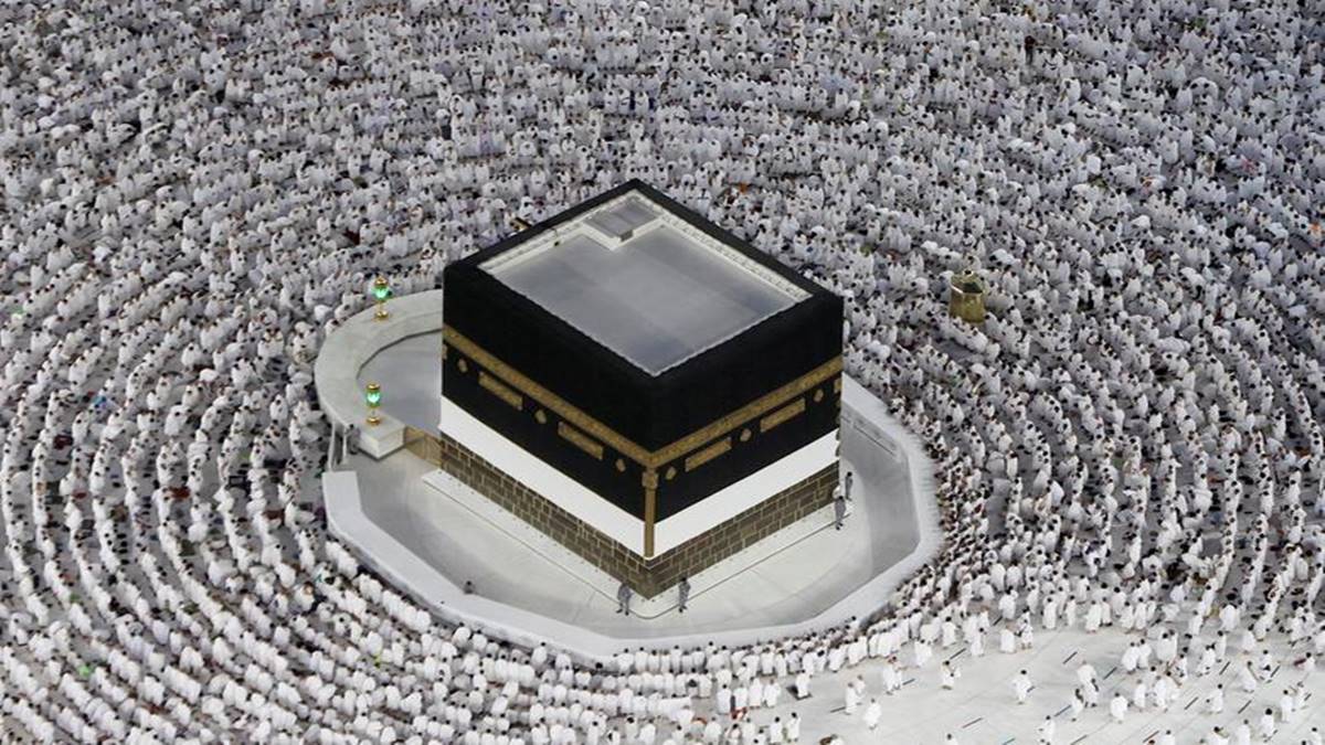 train to mecca