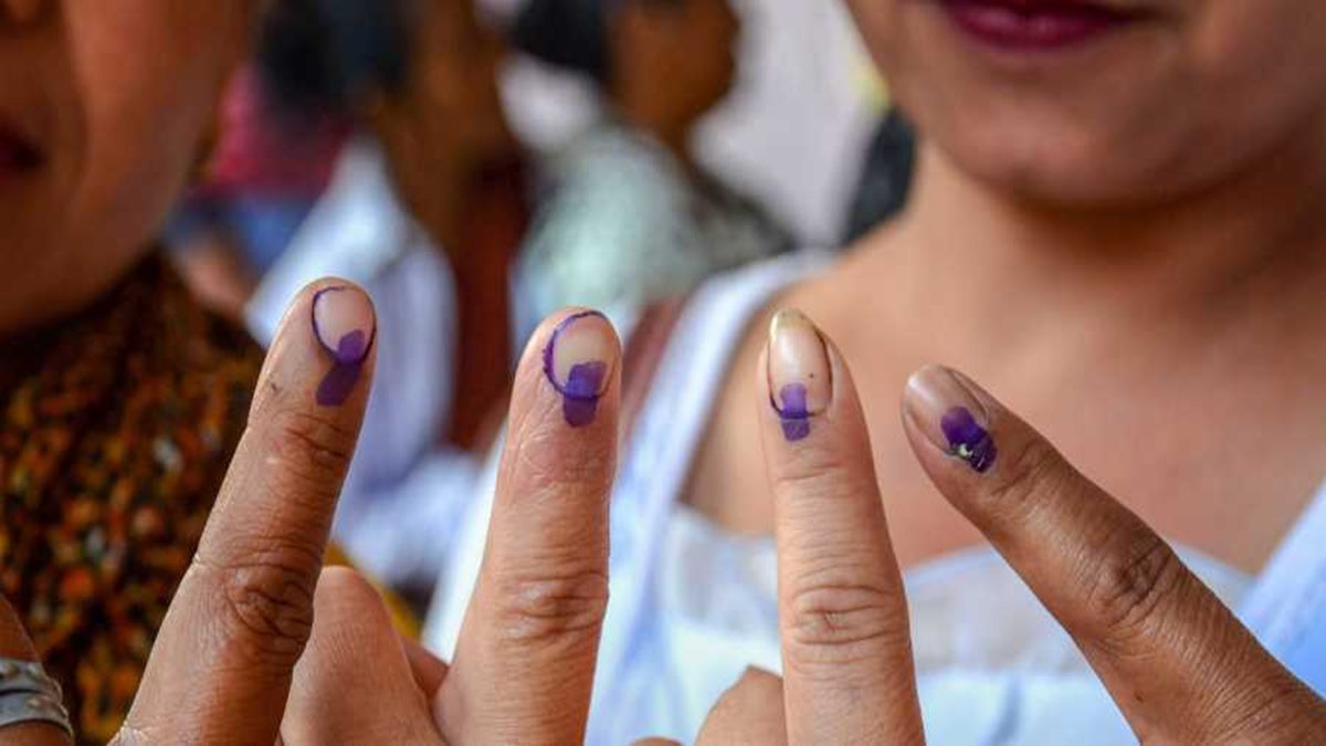 Maharashtra SEC announces Gram Panchayat elections on November 5: Big test for Shiv Sena, NCP Maharashtra SEC announces Gram Panchayat elections on November 5: Big test for Shiv Sena, NCP