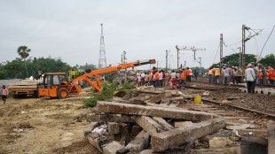 odisha train accident, odisha train accident latest news, odisha train accident reason, odisha train accident cuses, odisha train hadsa, odisha accident,