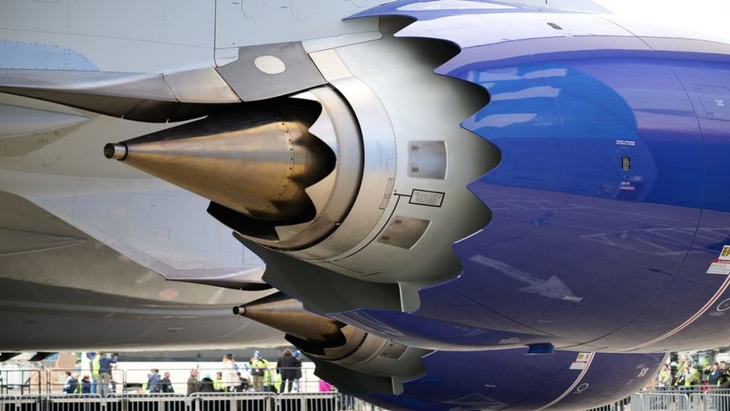 Airbus, Airbus vs boeing, indian aviation sector, aviation market in india,