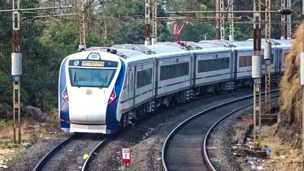 Madgaon-Mumbai, Madgaon-Mumbai vande bharat, Madgaon-Mumbai vande bharat express, Madgaon-Mumbai vande bharat express time table, Madgaon-Mumbai vande bharat stops, Madgaon-Mumbai vande bharat train number, Madgaon-Mumbai vande bharat fare, Madgaon-Mumbai vande bharat route, Madgaon-Mumbai vande bharat express route, vande bharat express for goa, vande bharat express for maharashtra, indian railways,