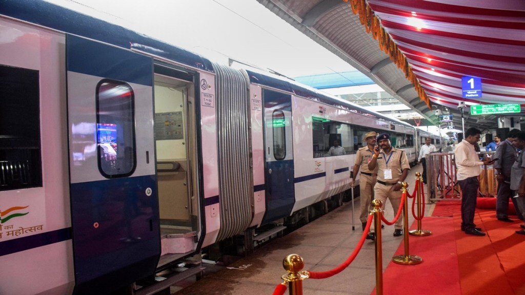 Rani Kamlapati-Jabalpur Vande Bharat Express, Rani Kamlapati-Jabalpur Vande Bharat Express train, Rani Kamlapati-Jabalpur Vande Bharat, vande bharat express, vande bharat express between bhopal and jabalpur, bhopal jabalpur vande bharat express, Rani Kamlapati-Jabalpur Vande Bharat Express fare, ticket price of bhopal-jabalpur vande bharat express,