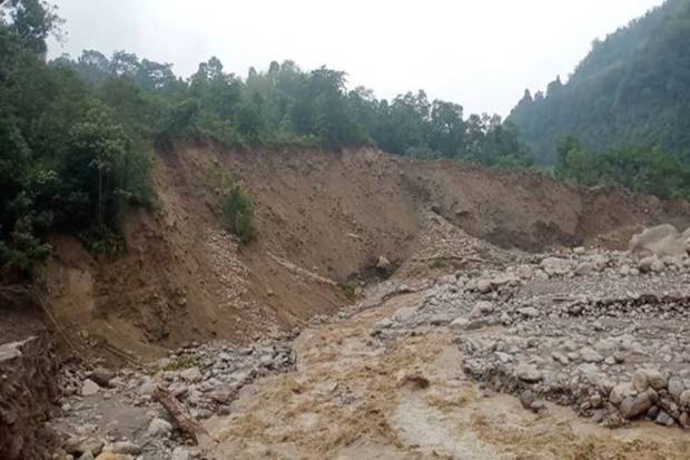 View of a landslide caused due to heavy rains in Sankhuwasabha, Nepal. REUTERS