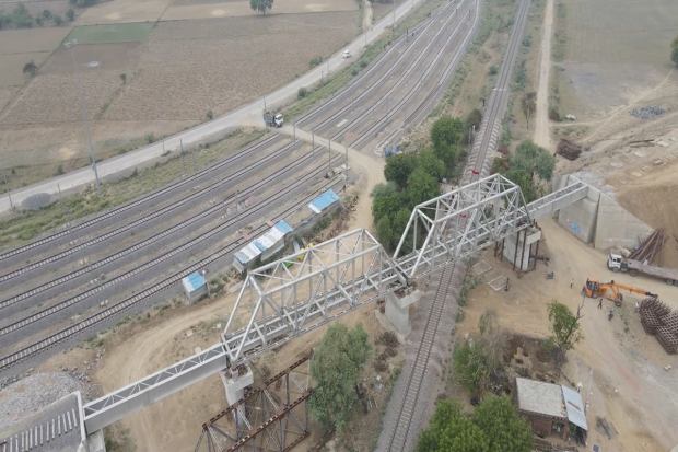 The NUPPL has built a rail siding of 43.2 km long for carrying the coal from Hamirpur railway station to its plant. 
