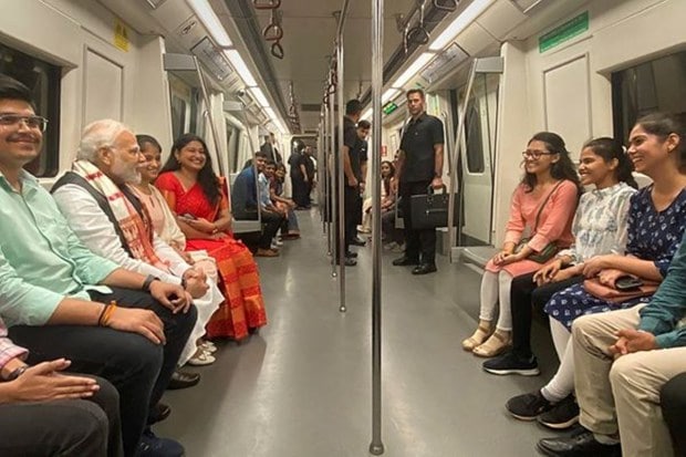 PM Modi in metro while on his way to Delhi Metro. (PTI)