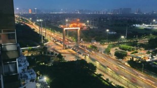 Yogi Adityanath, UP CM, Parthala Bridge, Noida, Greater Noida, traffic, Noida infrastructure, Signature Bridge